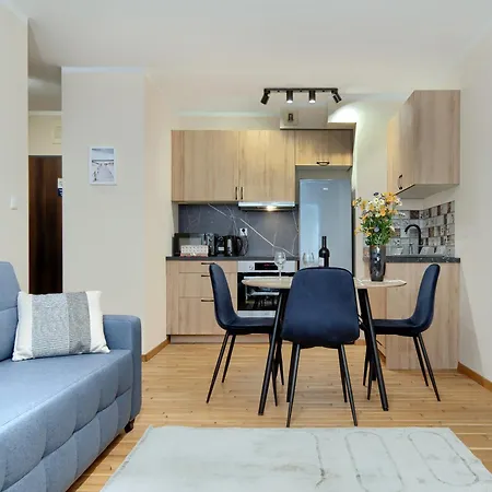 Reagan Park - Parking&balcony - By Rentujemy Apartment