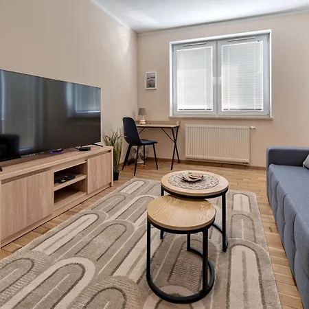 Reagan Park - Parking&balcony - By Rentujemy Apartment