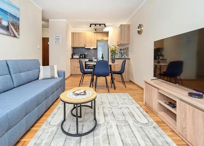 Reagan Park - Parking&balcony - By Rentujemy