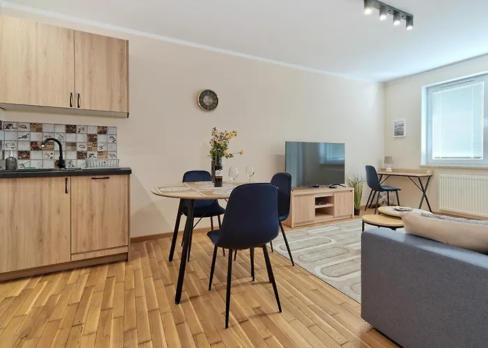 Reagan Park - Parking&balcony - By Rentujemy *