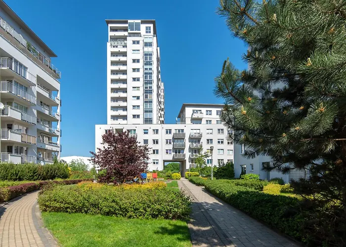 Reagan Park - Parking&balcony - By Rentujemy Appartamento