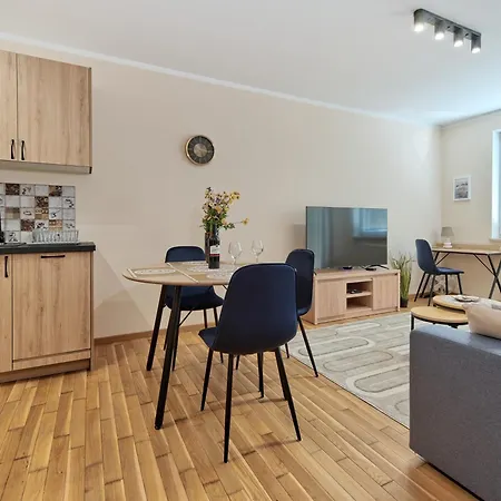 Reagan Park - Parking&balcony - By Rentujemy *